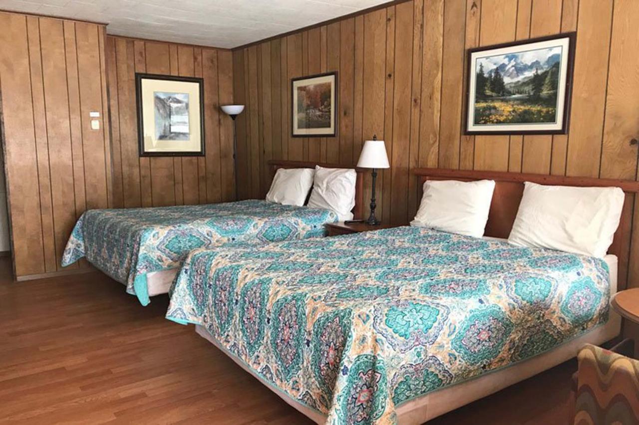 Motel Elkhorn 4*