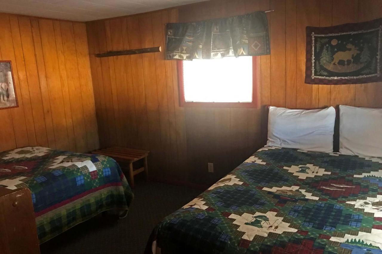 Motel Elkhorn 4*